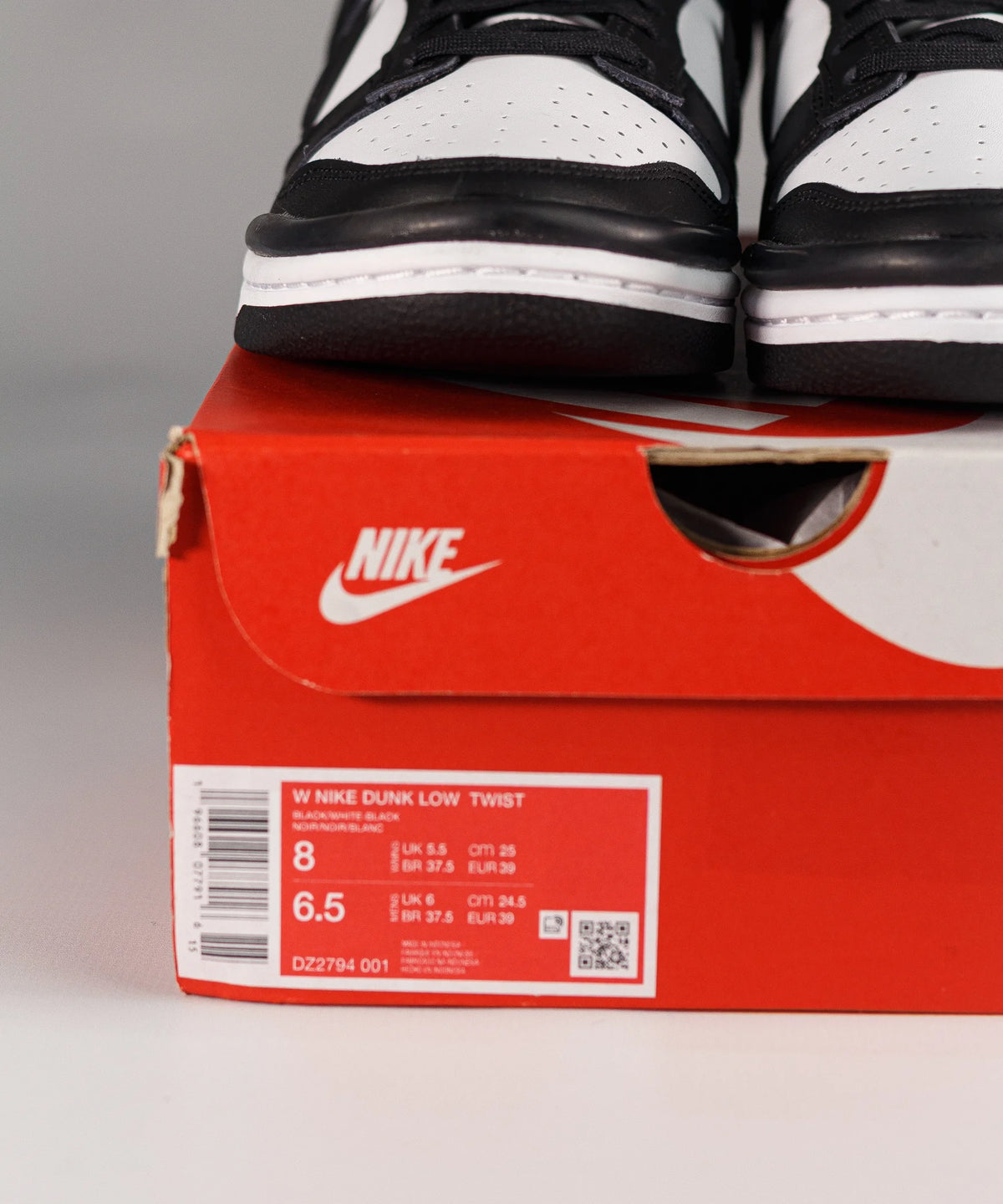 Nike Dunk Low Twist Panda Wms