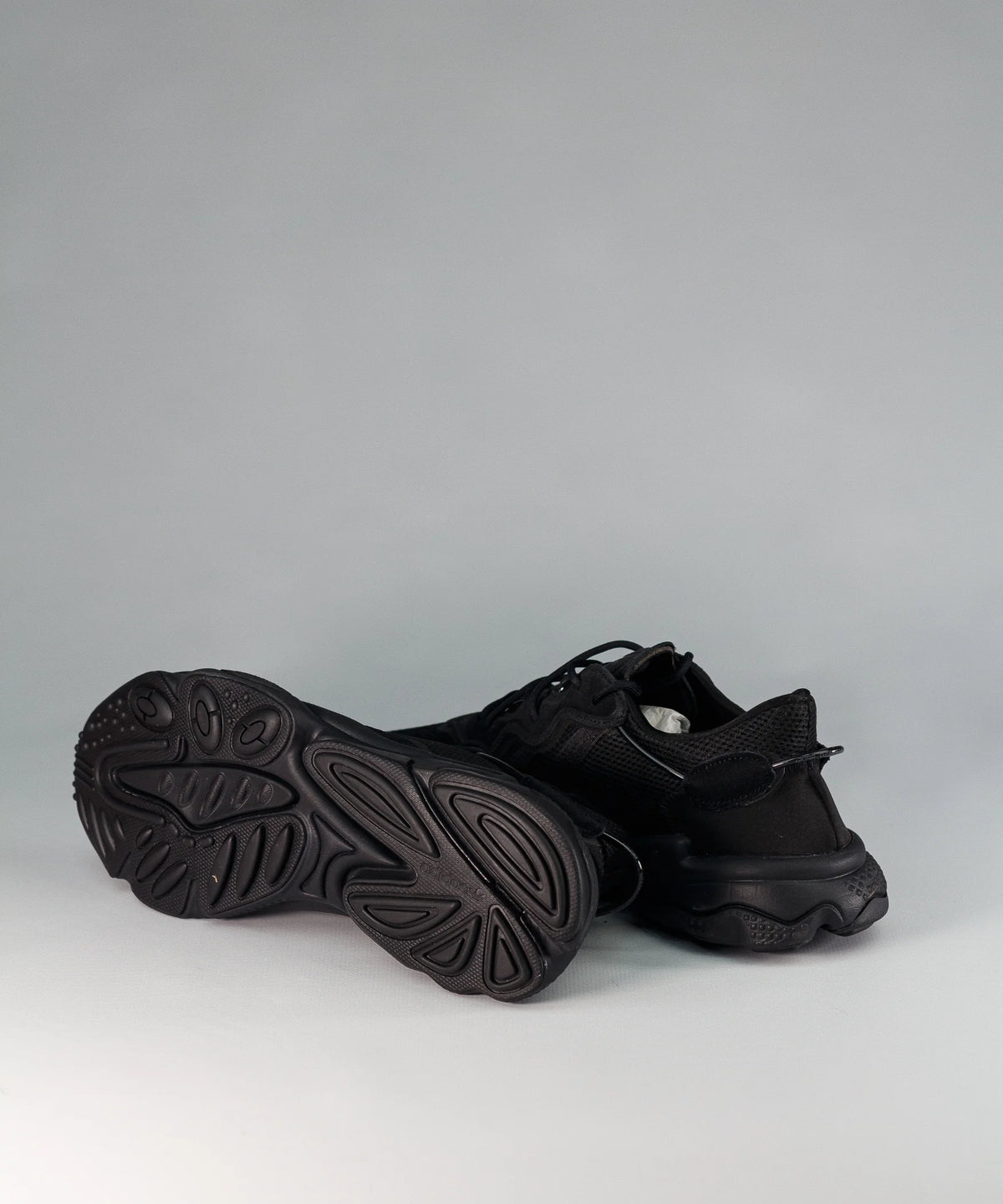 Adidas Ozweego Full Black Classic