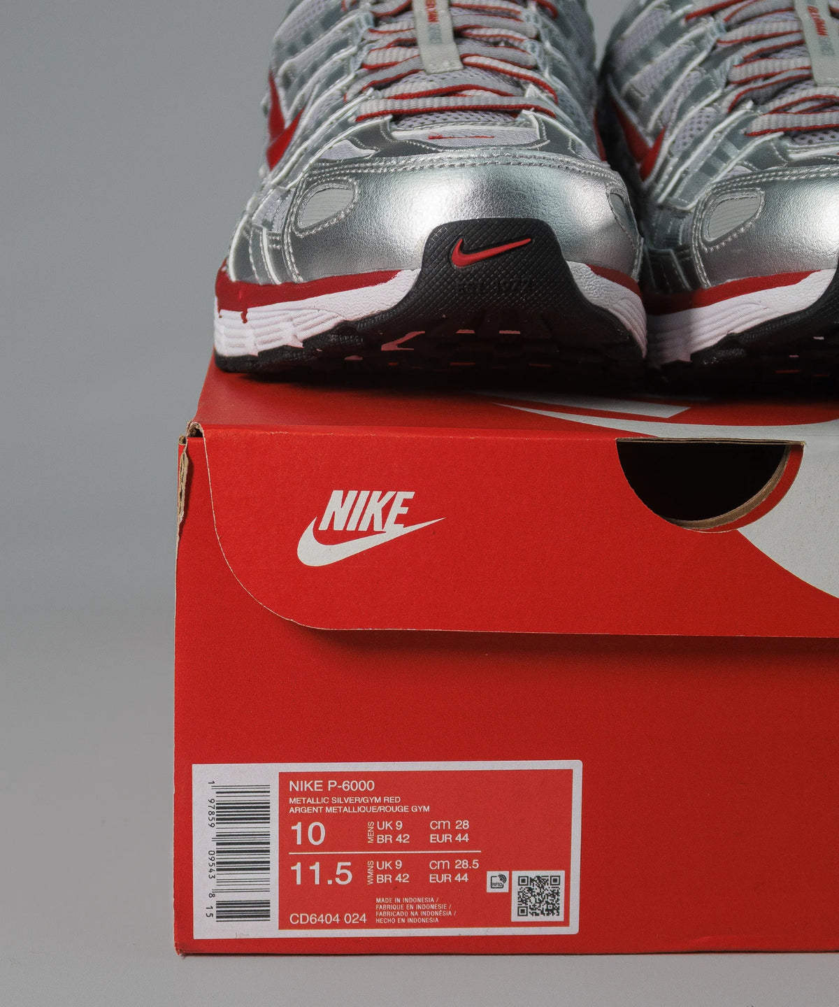 Nike P-6000 Grey & University Red