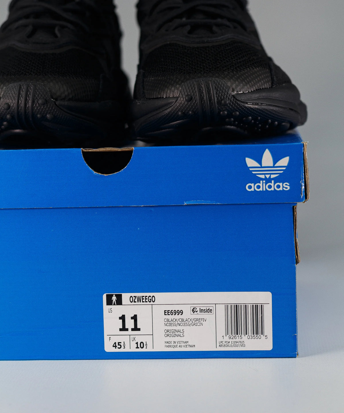 Adidas Ozweego Full Black Classic