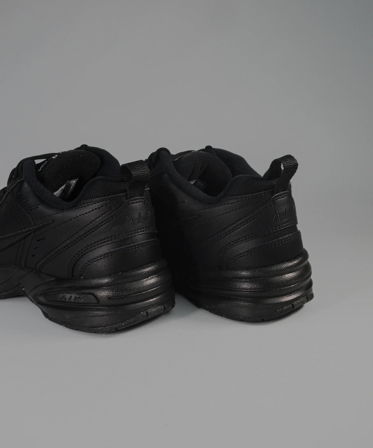 Nike Air Monarch IV Full Black