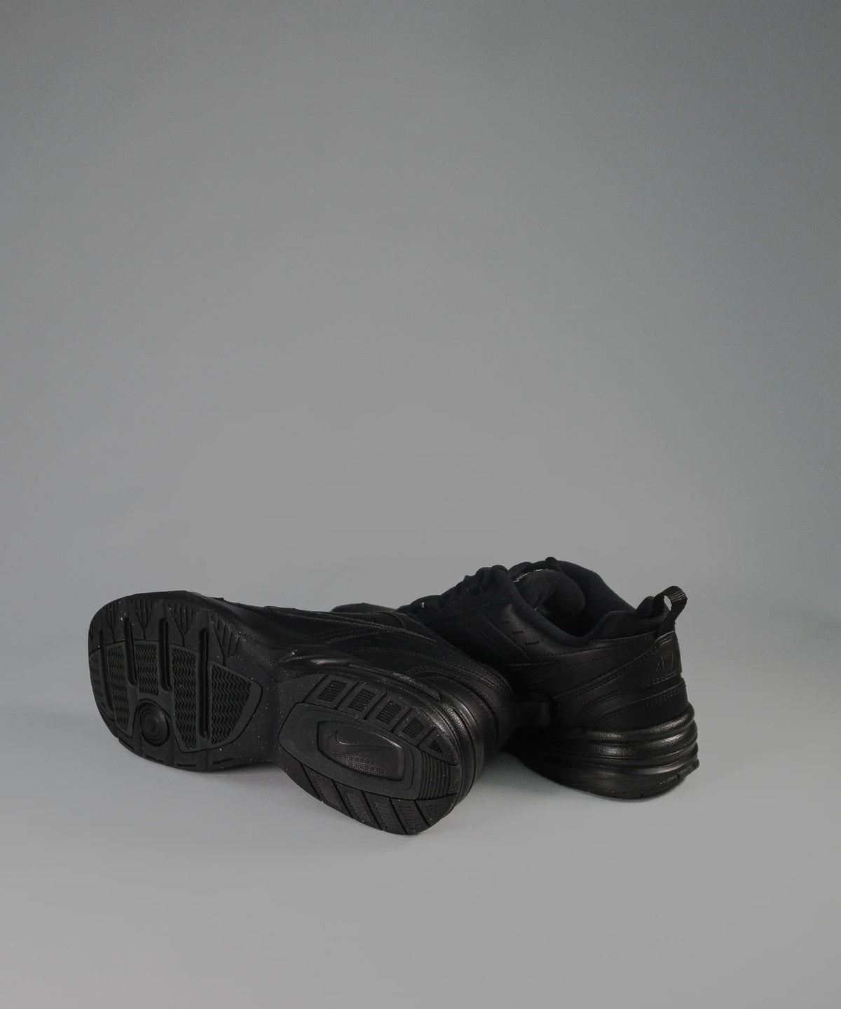 Nike Air Monarch IV Full Black