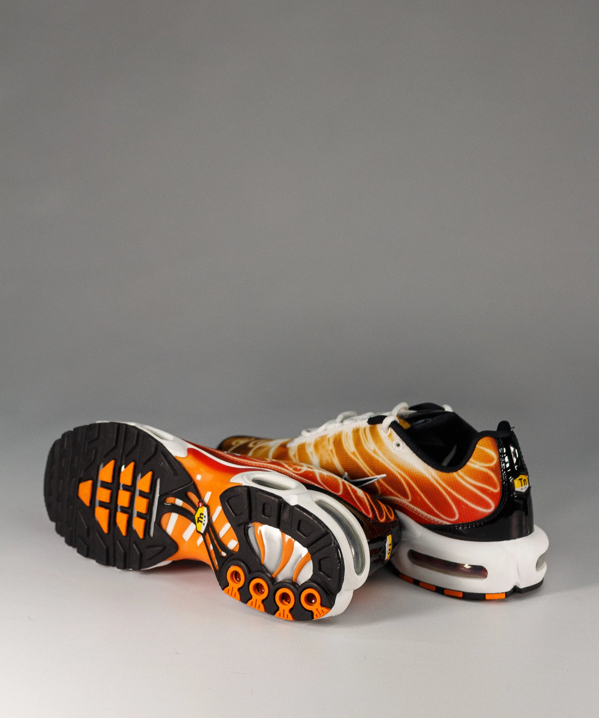 Nike Air Max TN+ Plus Light Photography