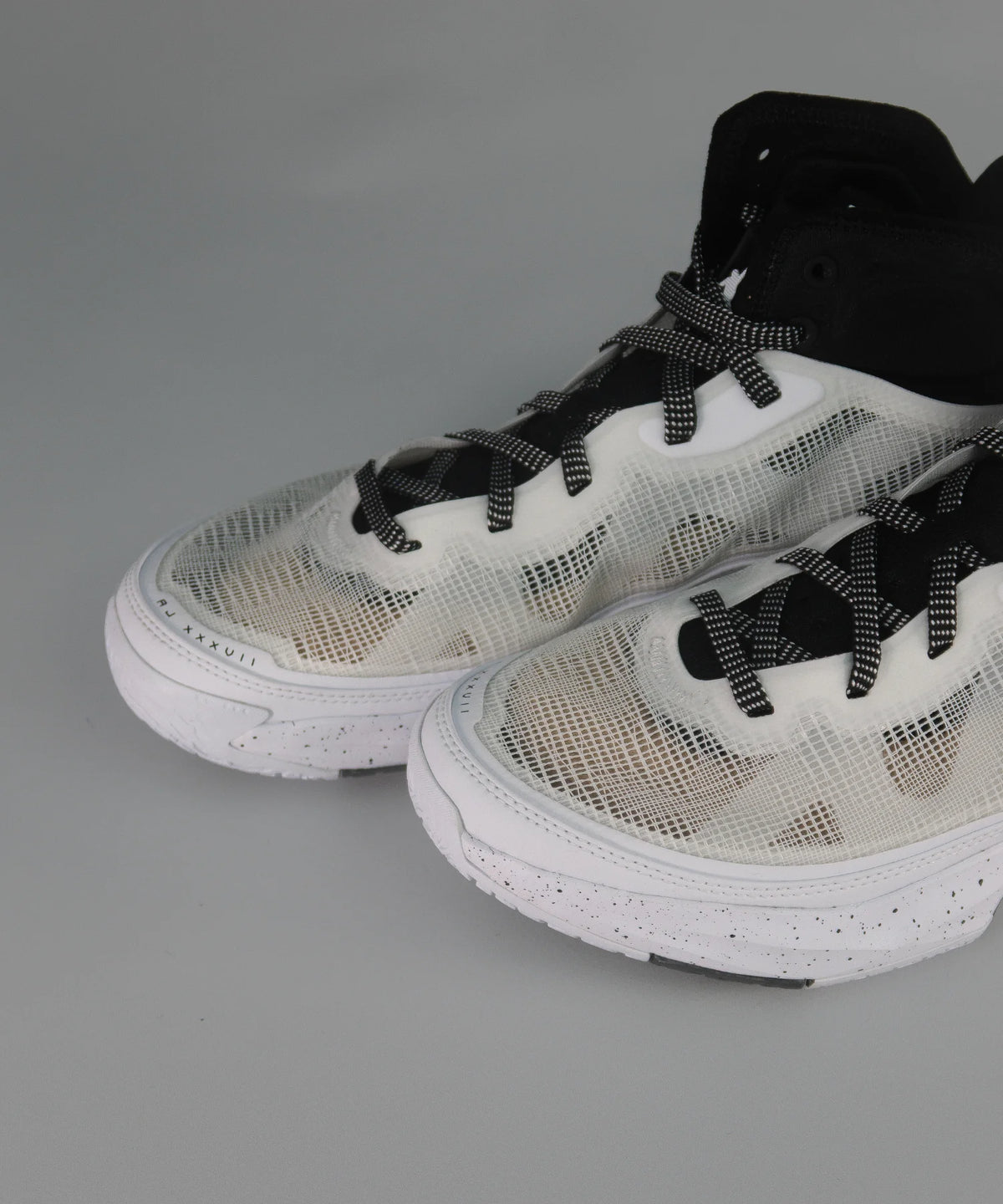 Nike Air Jordan 37 Oreo White