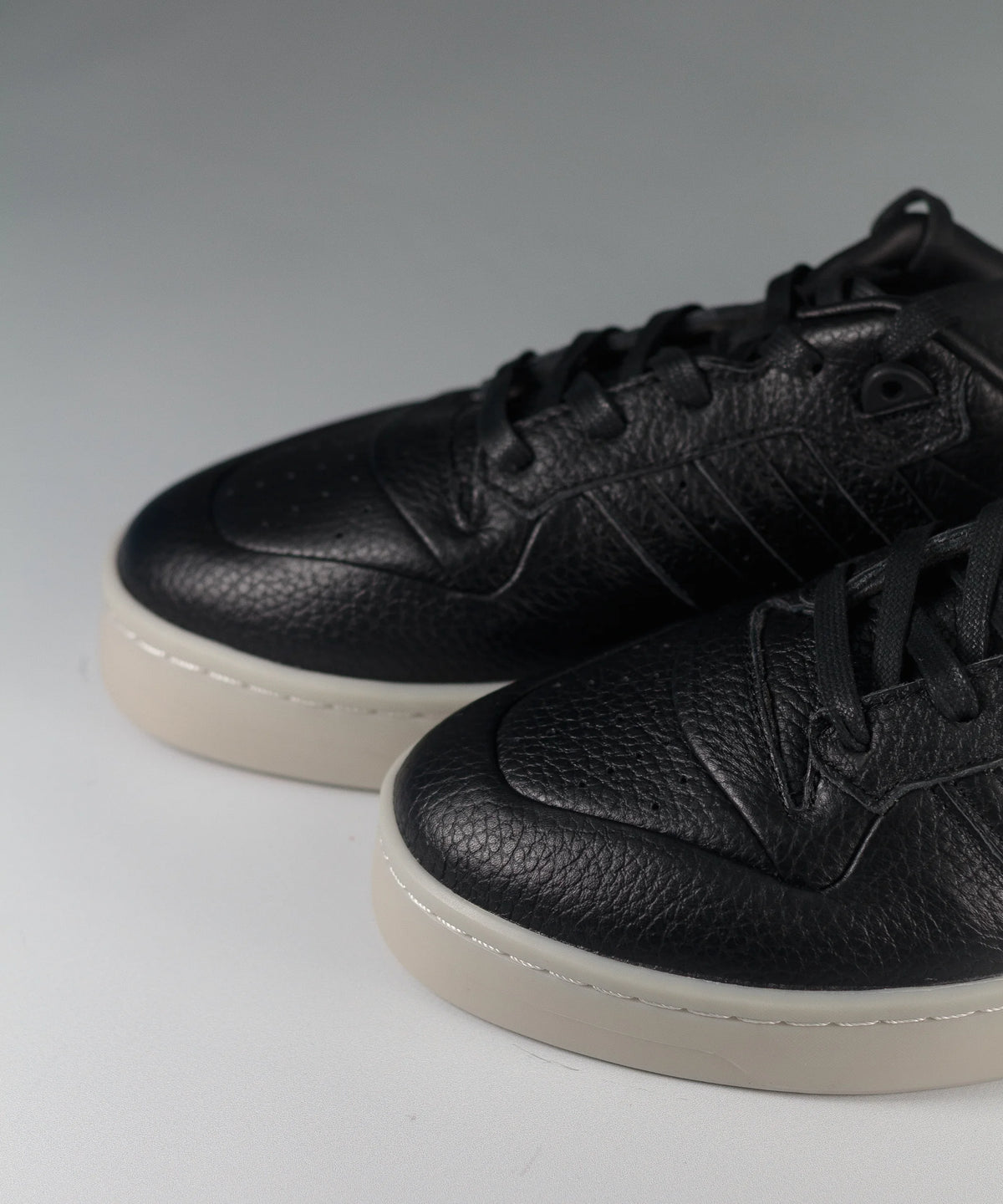 Adidas Rivalry Lux Low Black Originals