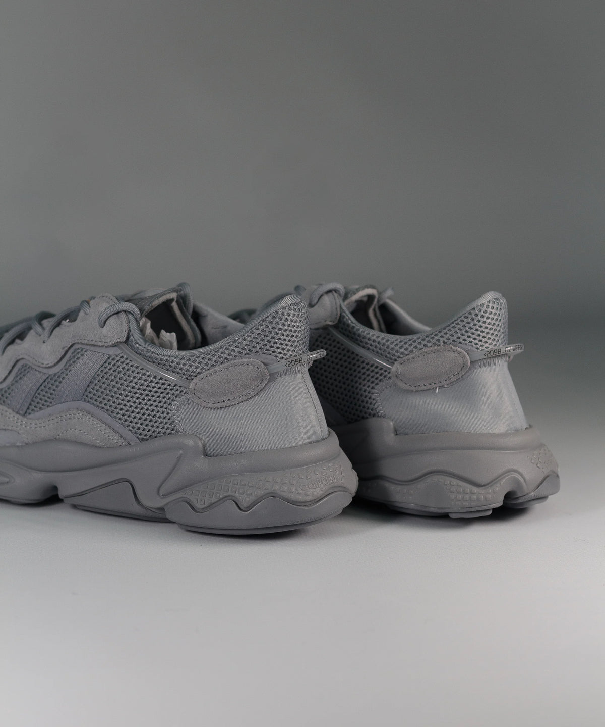 Adidas Ozweego Grey Classic