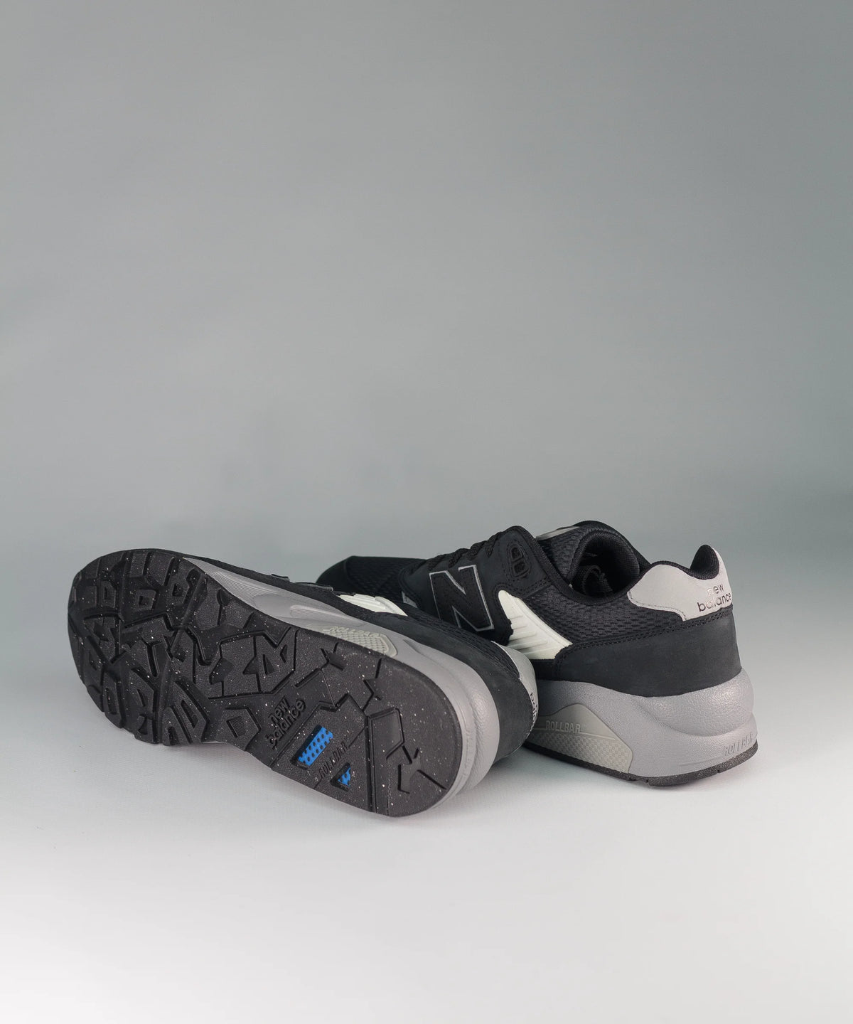 New Balance 580 Black & Grey