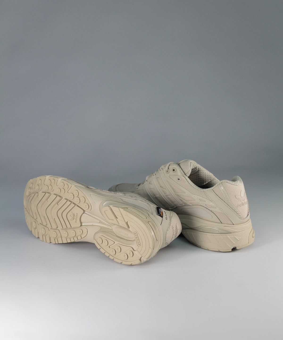Adidas Adistar Cushion Gore-Tex & Cordura Putty Grey