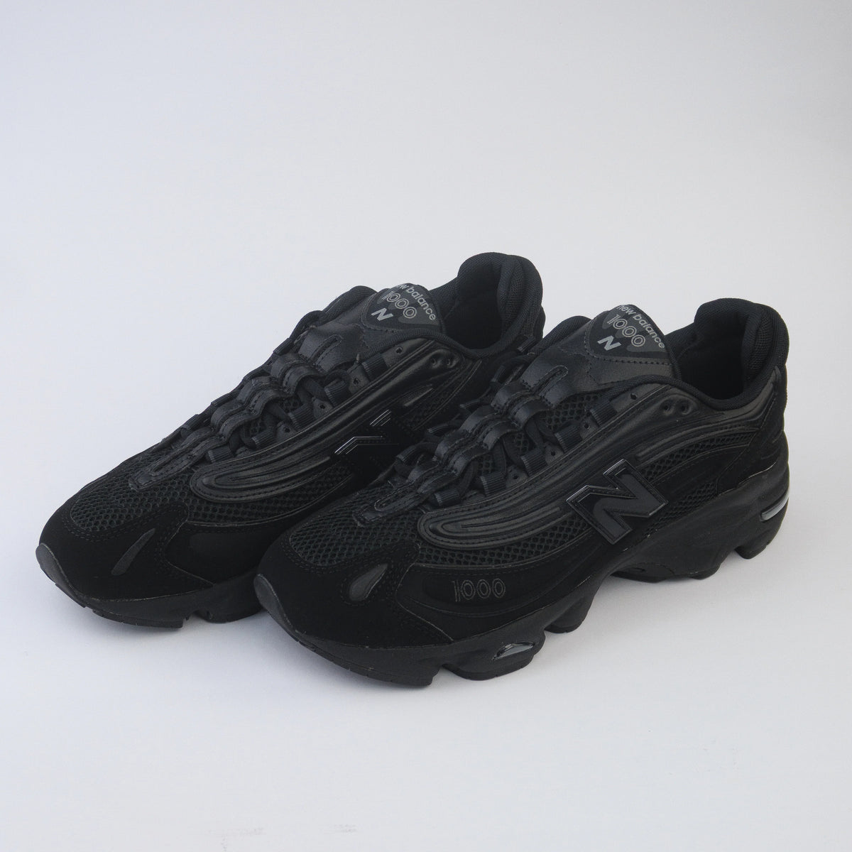 New Balance 1000 Full Black