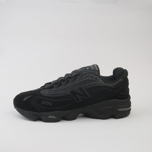 New Balance 1000 Full Black