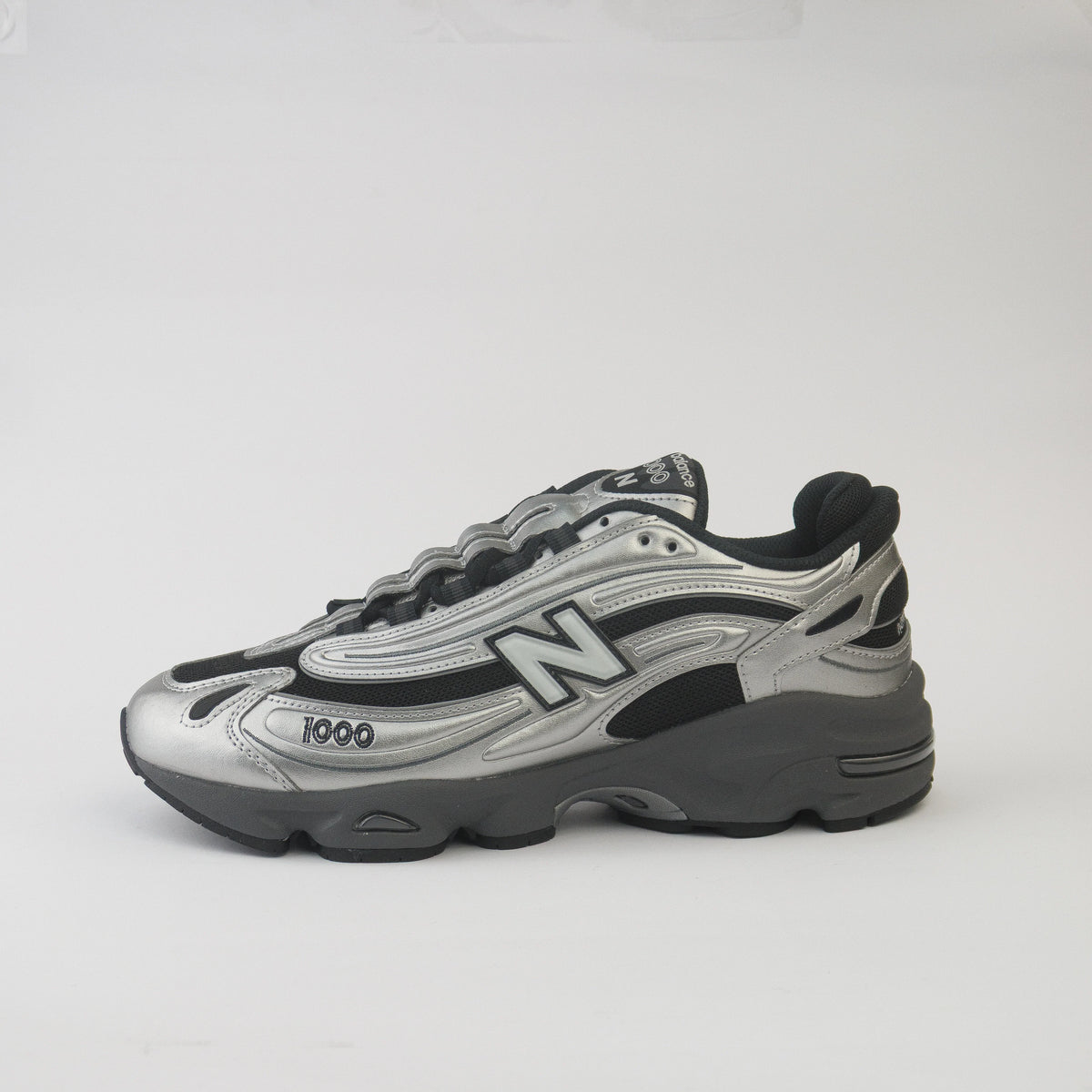 New Balance 1000 Silver Metallic Black