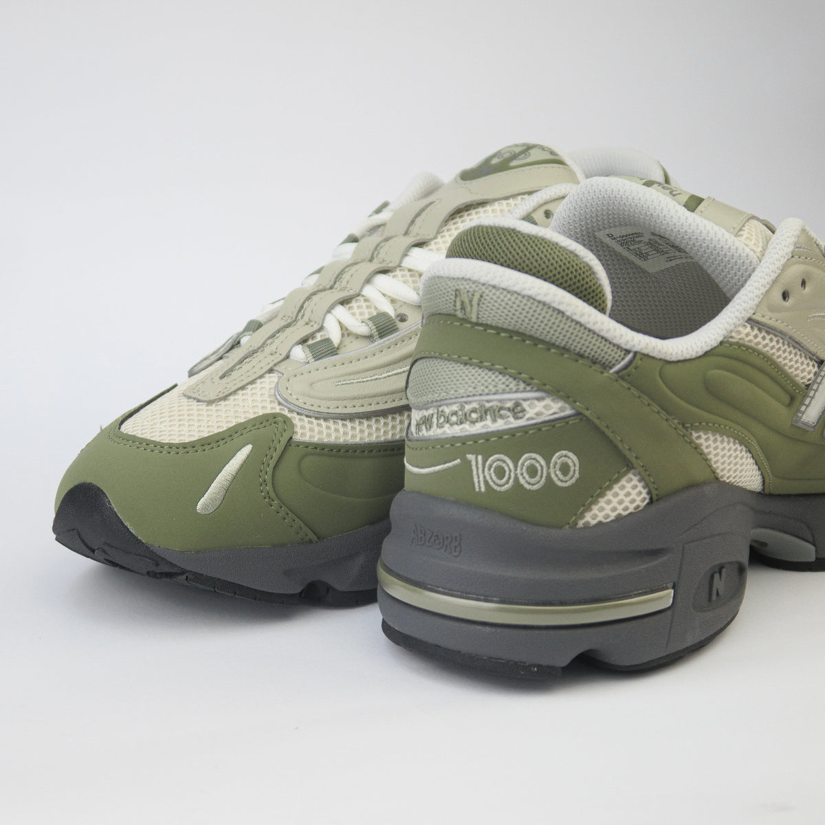 New Balance 1000 Olivine Sea Salt Green