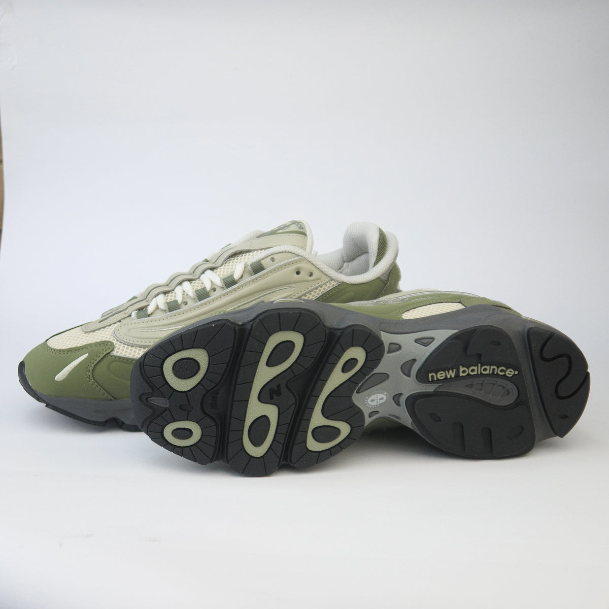 New Balance 1000 Olivine Sea Salt Green