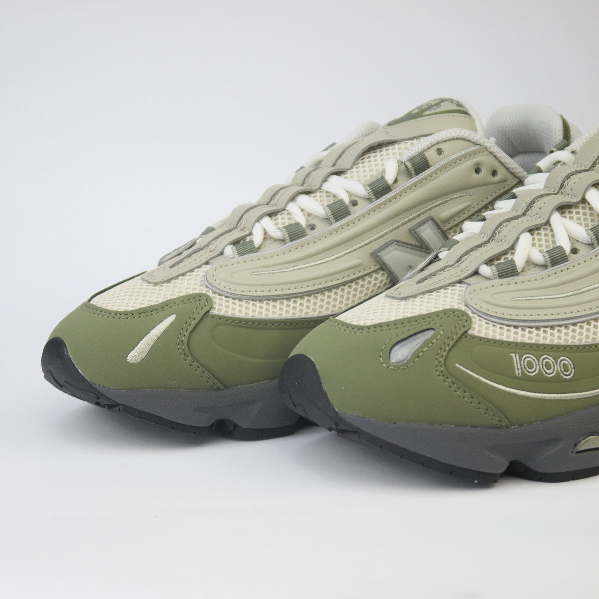 New Balance 1000 Olivine Sea Salt Green