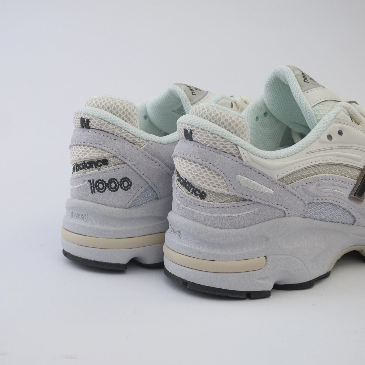 New Balance 1000 Pearl Grey