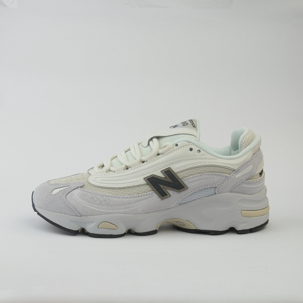 New Balance 1000 Pearl Grey
