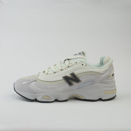 New Balance 1000 Pearl Grey