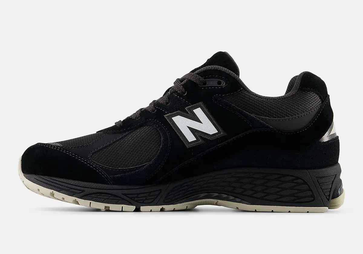 New Balance 2002R Black Oat