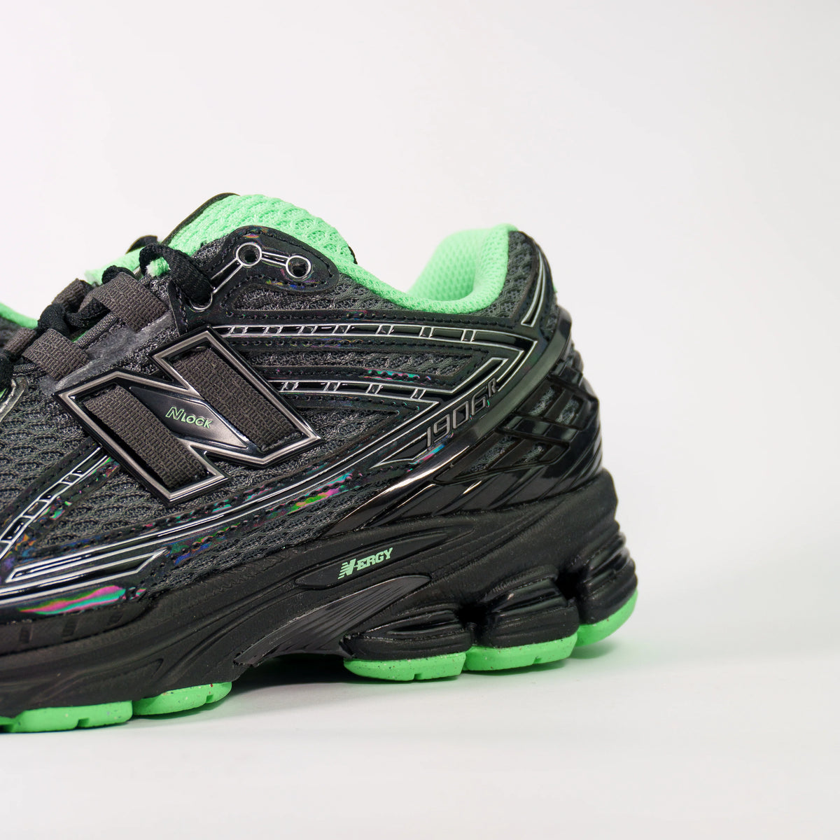 New Balance 1906R Space Grey Metallic Green