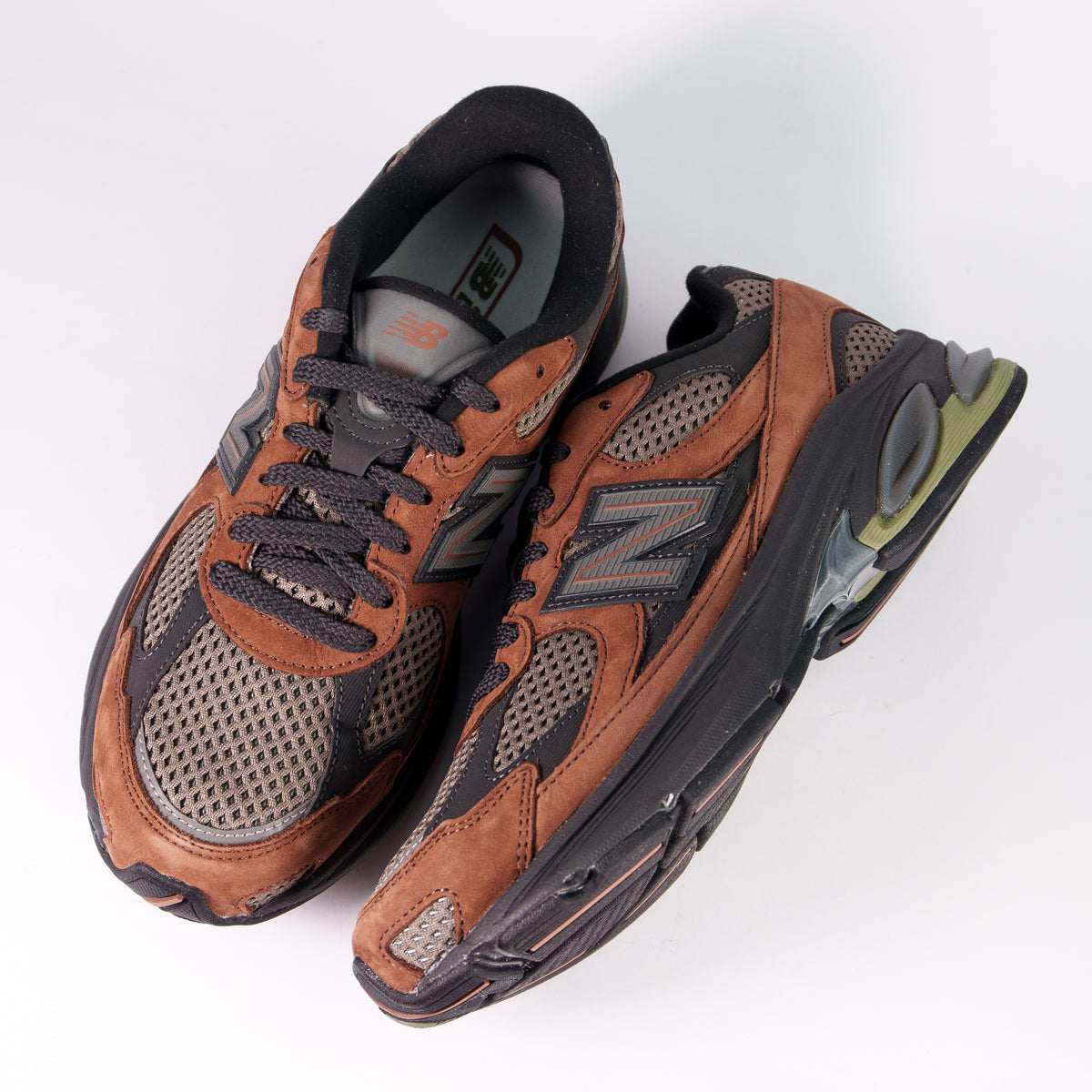 New Balance 2010 Brown