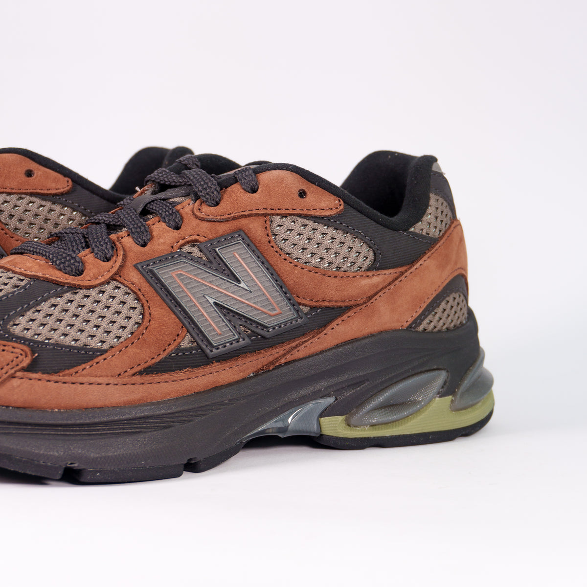 New Balance 2010 Brown